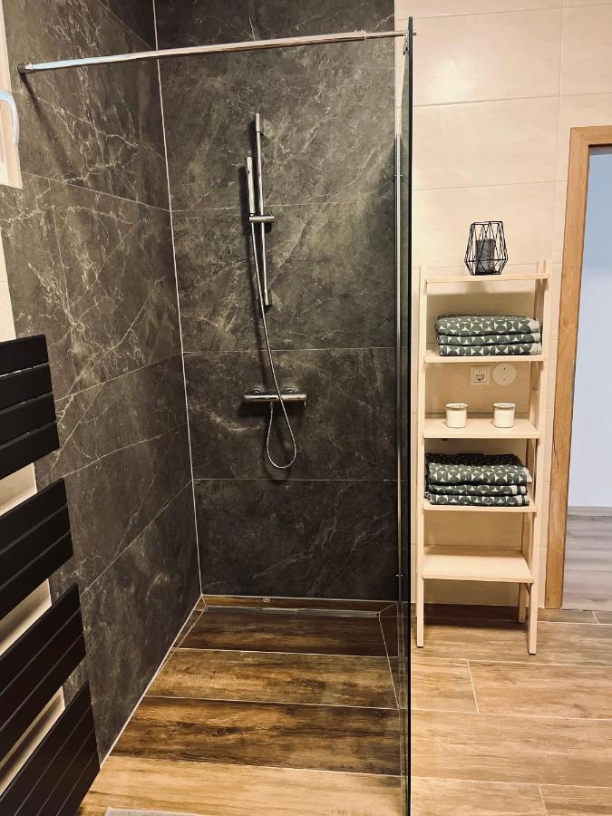 Tisina Apartment Country House Zaton מראה חיצוני תמונה