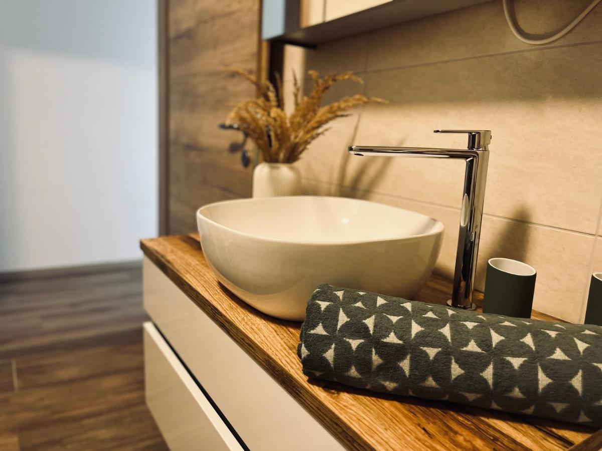 Tisina Apartment Country House Zaton מראה חיצוני תמונה